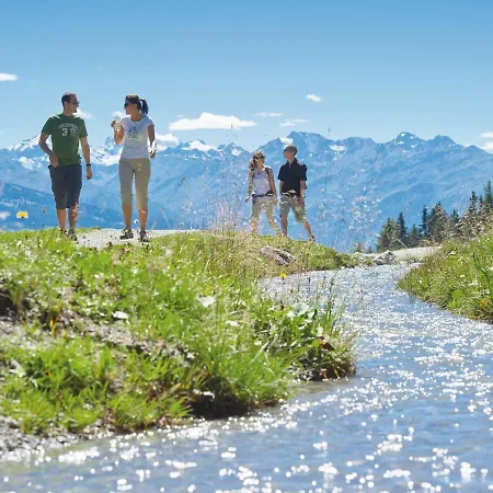 Du Rhone B61 By Interhome