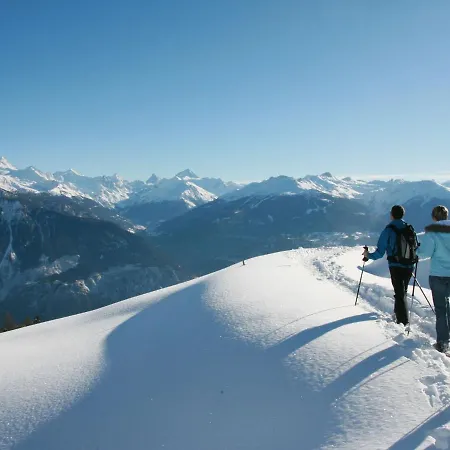 Du Rhone B61 By Interhome *