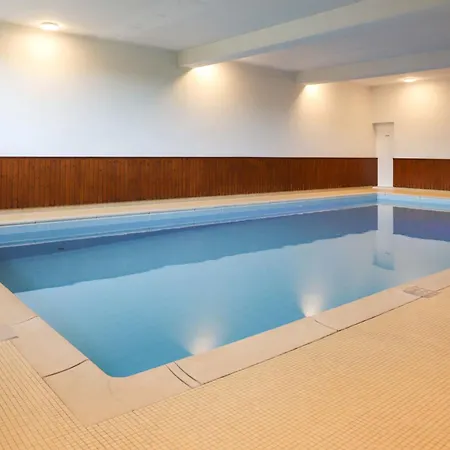 Du Rhone B61 By Interhome *