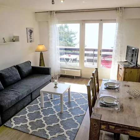 Du Rhone B61 By Interhome