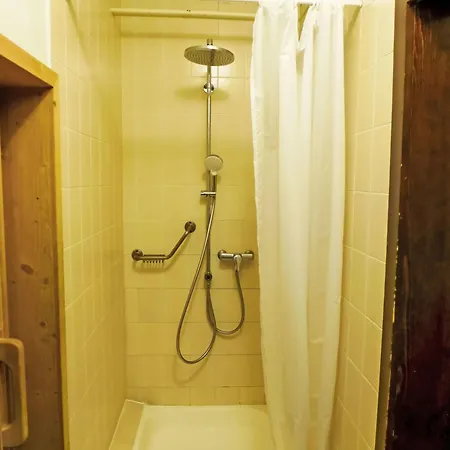 Apartamento Du Rhone B61 By Interhome